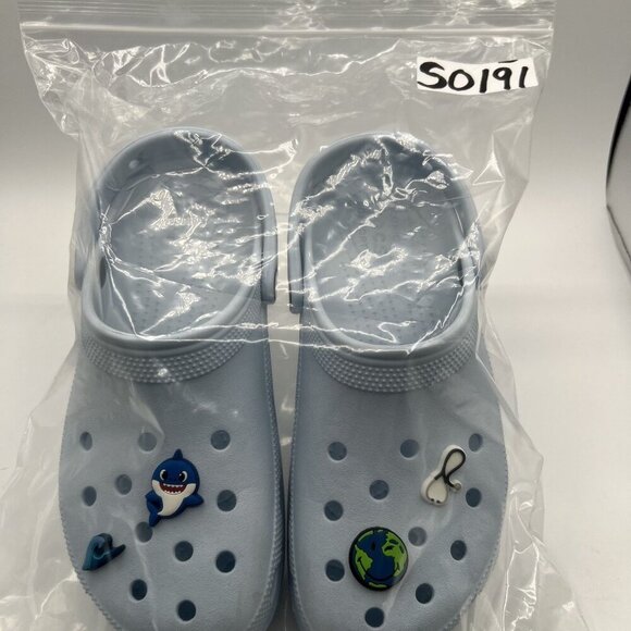 Crocs Womens W9 Classic Clogs Shark Wave Planet Charms Dr Nurse Shoes Baby Blue - Picture 9 of 11